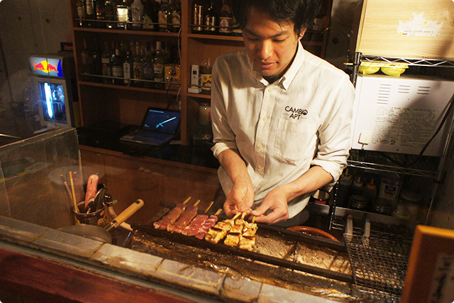 本格的な炭火焼きだから驚き