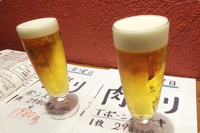 ワインはあとのお楽しみにして、まずはビール！