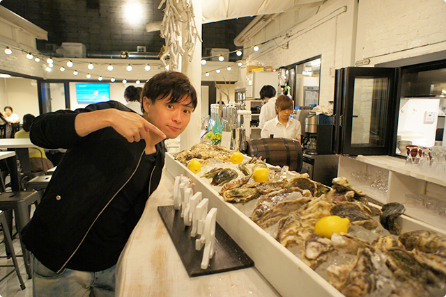 あ、さっき食べた新鮮な牡蠣はこれですね！お腹いっぱいだけどまだ食べたい。。