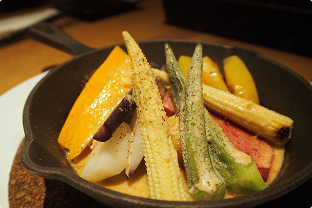 『契約農家の焼き野菜バーニャカウダ』