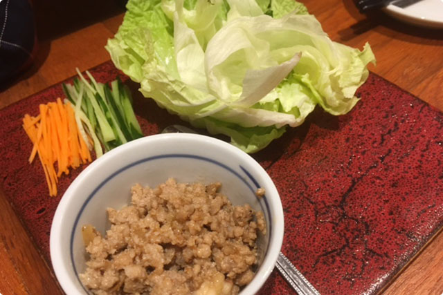 当日のおすすめメニューから『エビと豚ひき肉の野菜つつみ』