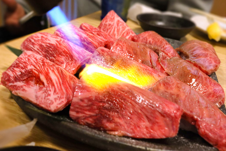 【焼肉たまき】芸能人もお忍びで来るお店!?黒毛和牛A5等級専門店